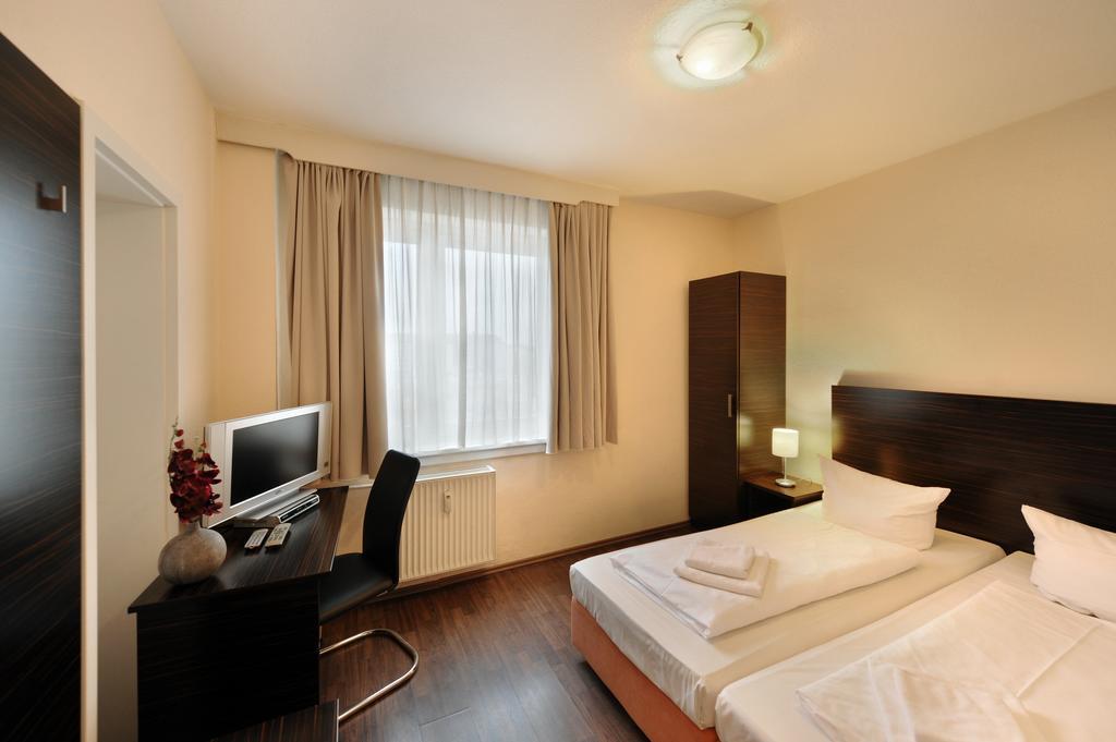 Fair Hotel Frankfurt - An Der Messe Frankfurt am Main Room photo