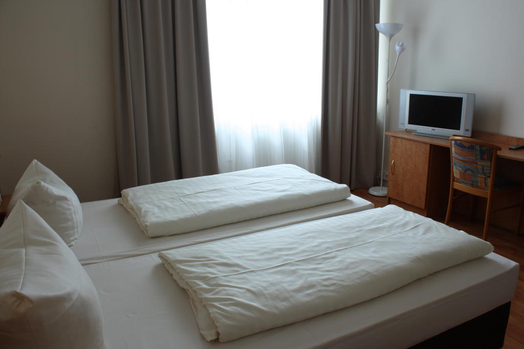 Fair Hotel Frankfurt - An Der Messe Frankfurt am Main Room photo